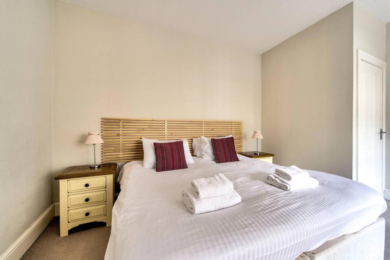 Joivy Bright 1 Bed Flat, Close To Princess Street 爱丁堡 外观 照片